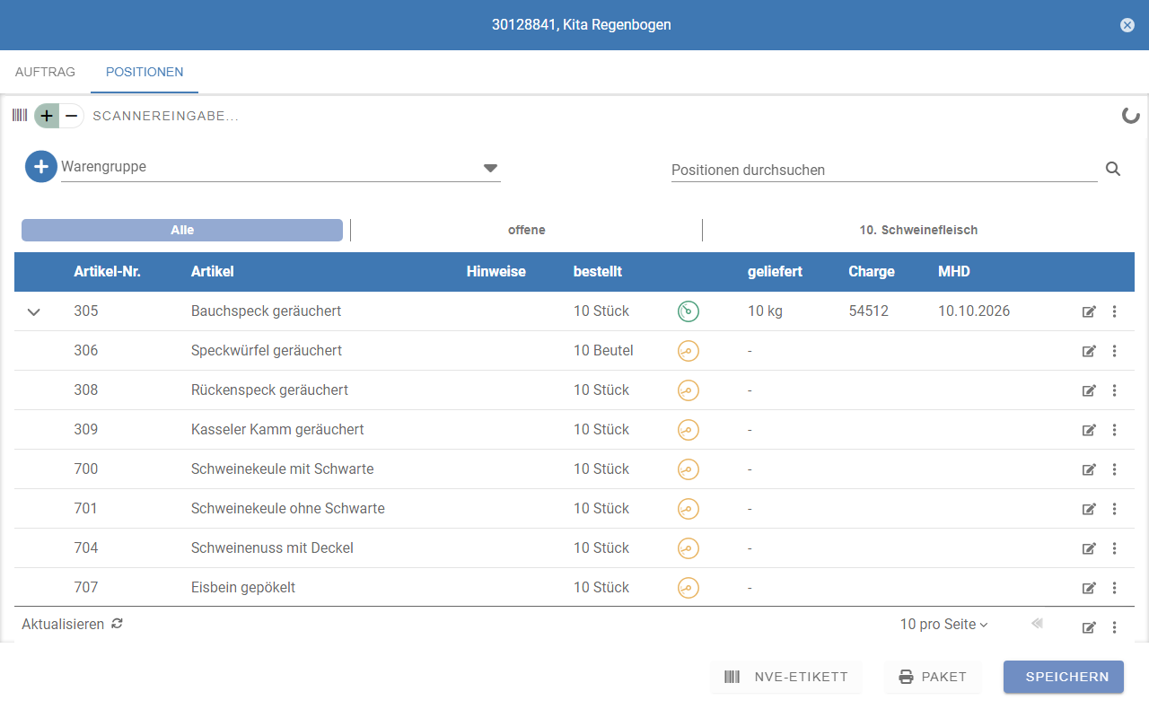 Ein Auftrag im Pack-Manager, Reiter Positionen: Scannerleiste, Filter Alle und offene, je Position bestellte und gelieferte Menge, Charge, MHD und ein Ampelsymbol